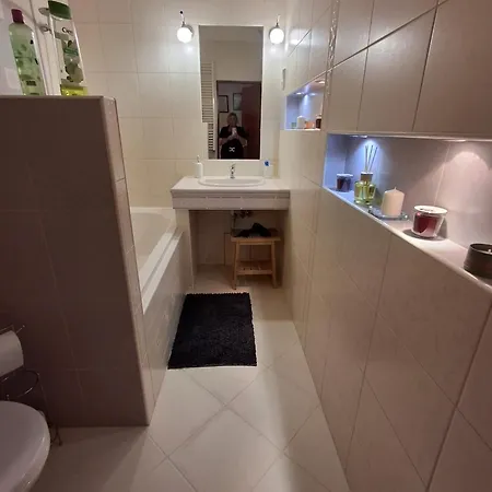 Modern - Wifi, Coffee *